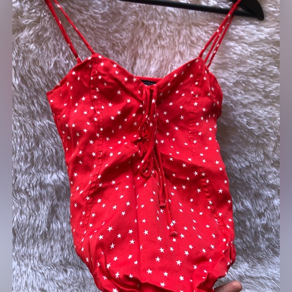Zara red bodysuit w/ white stars - Picture 10 of 12